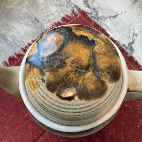 Rustic Brown Ceramic Teapot Beauceware Canada - Picture 5 of 12